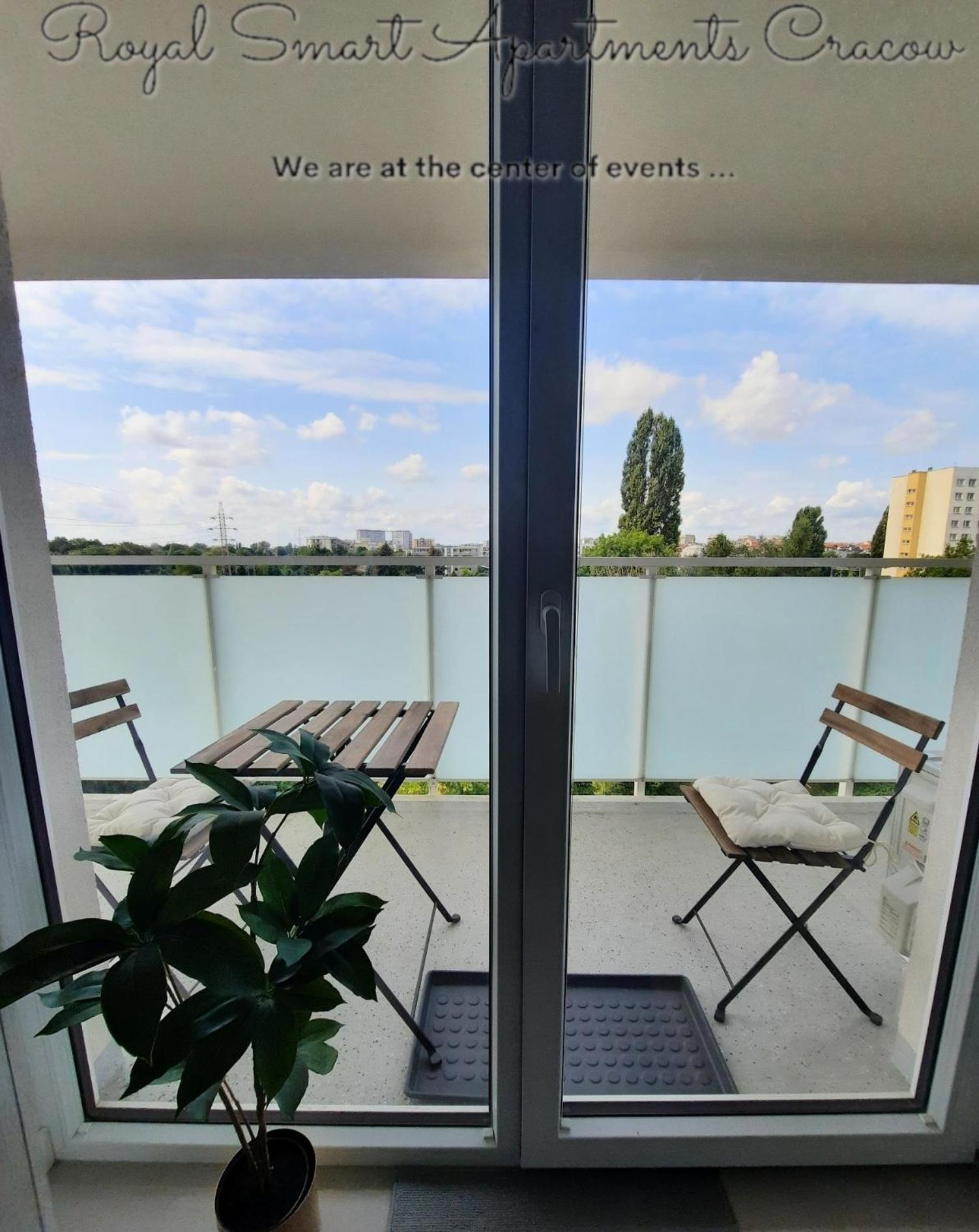 Royal Smart Apartments Cracow Краков Экстерьер фото