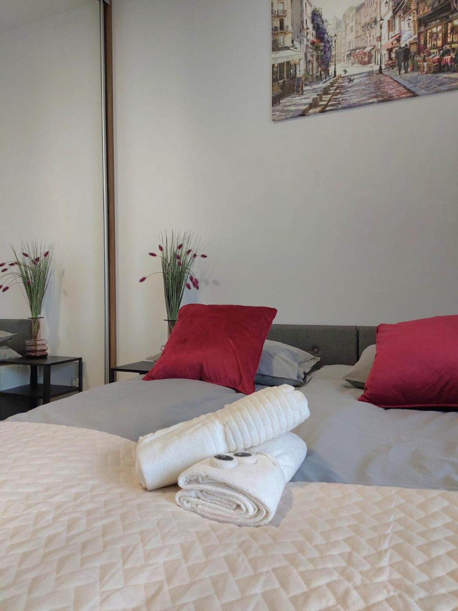 Royal Smart Apartments Cracow Краков Экстерьер фото